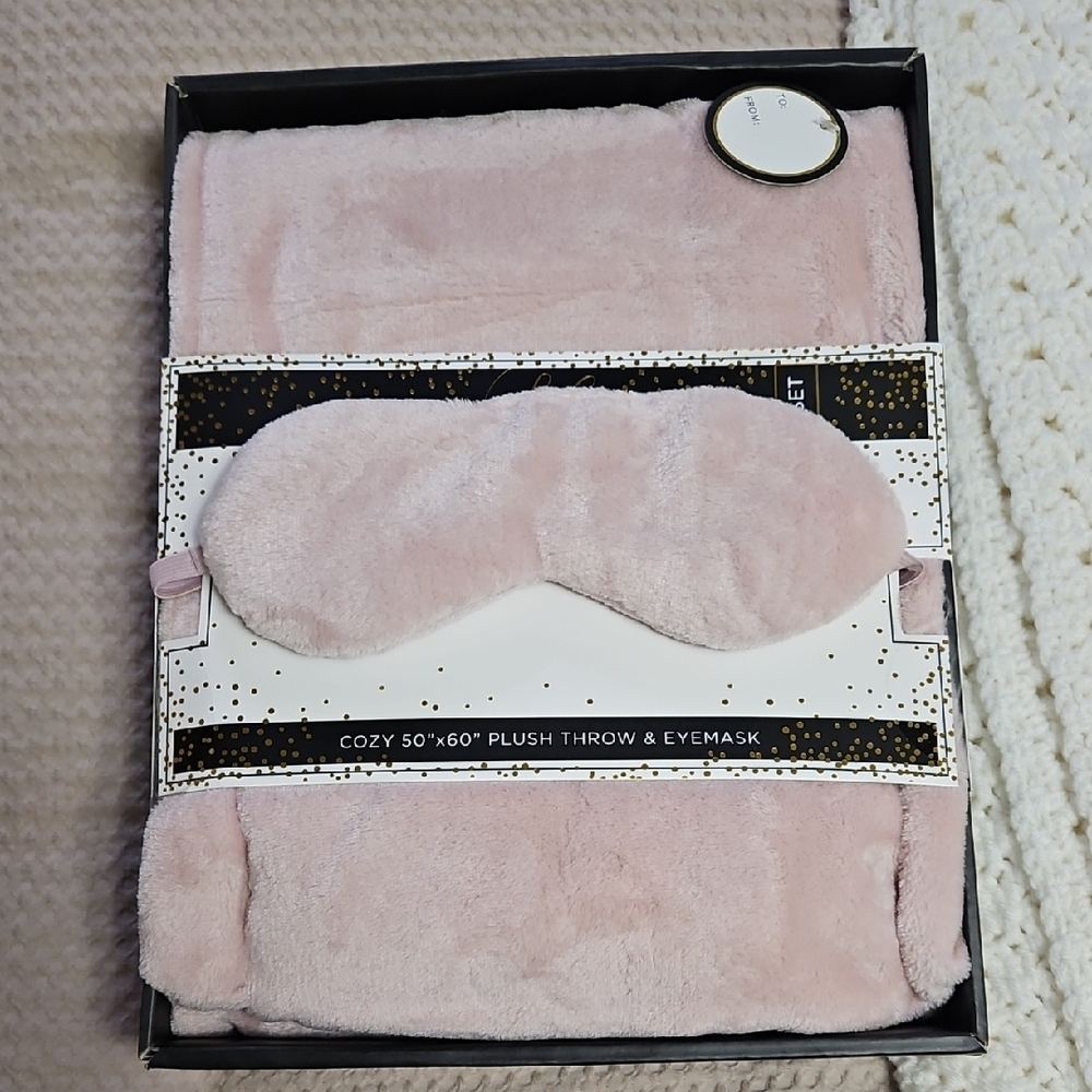 Plush Pink Throw and Eyemask Set